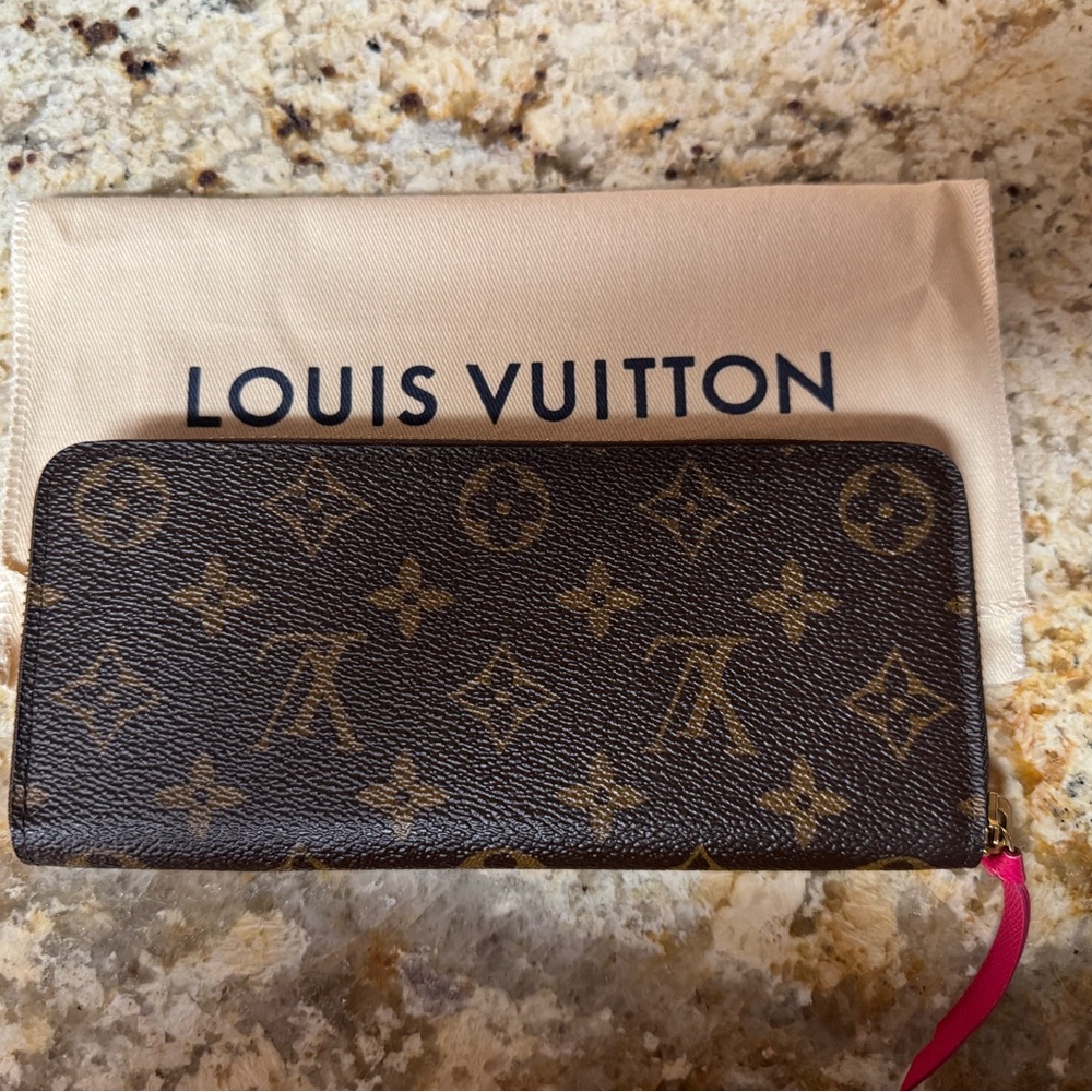 ๐ EUC Louis Vuitton Monogram Clemence Wallet Freesia Pink - Picture 6 of 10
